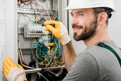 electrician jobs near me hiring